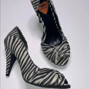 Rocketdog Zebra Print Open Toe Heels Size 8.5